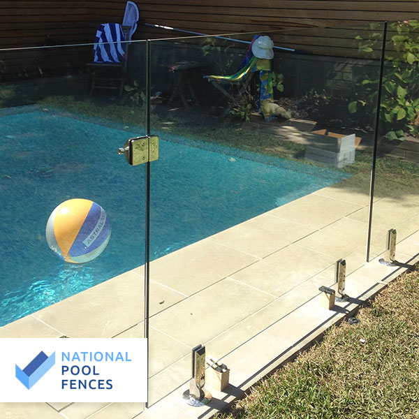 National Pool Fences | 10 Agnes Ave, Crestwood NSW 2620, Australia | Phone: (02) 6169 1041