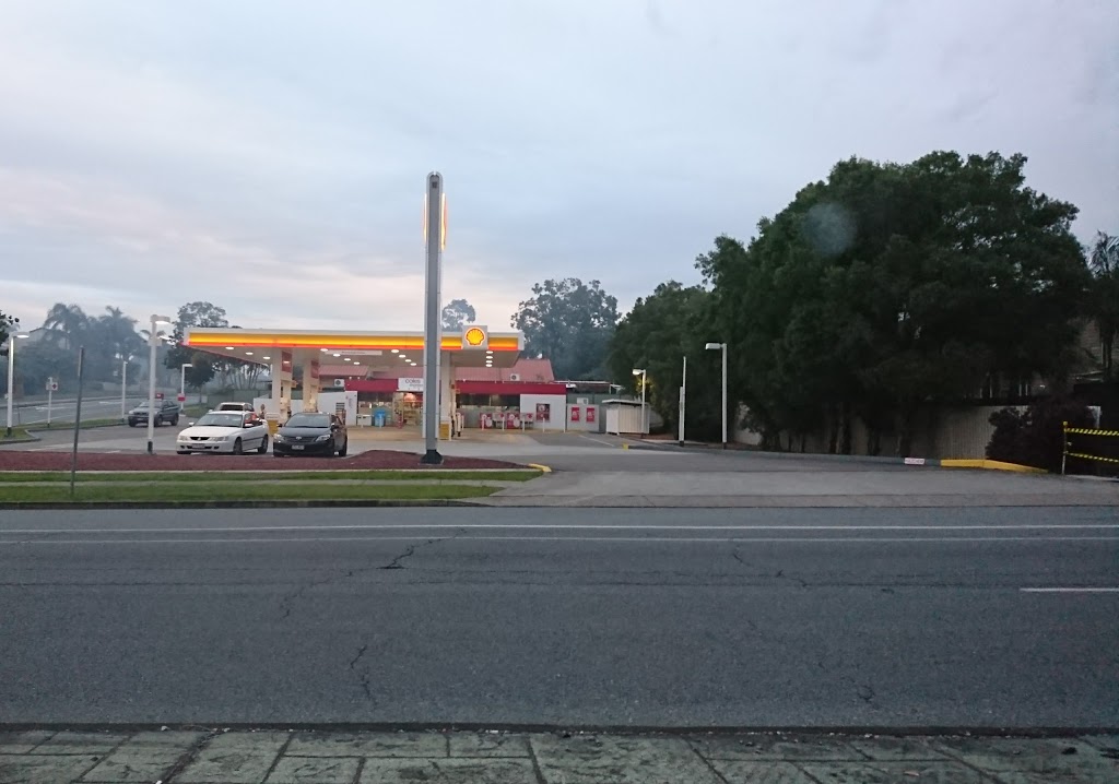 Coles Express | gas station | 1 PARKWOOD BOULEVARD, CNR Napper Rd, Parkwood QLD 4214, Australia | 0755631335 OR +61 7 5563 1335