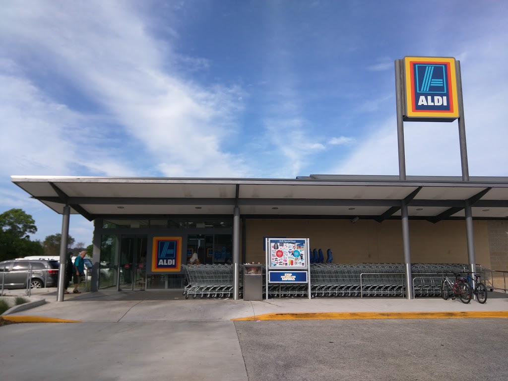 ALDI Bankstown Airport | supermarket | Henry Lawson Dr, Bankstown Aerodrome NSW 2200, Australia