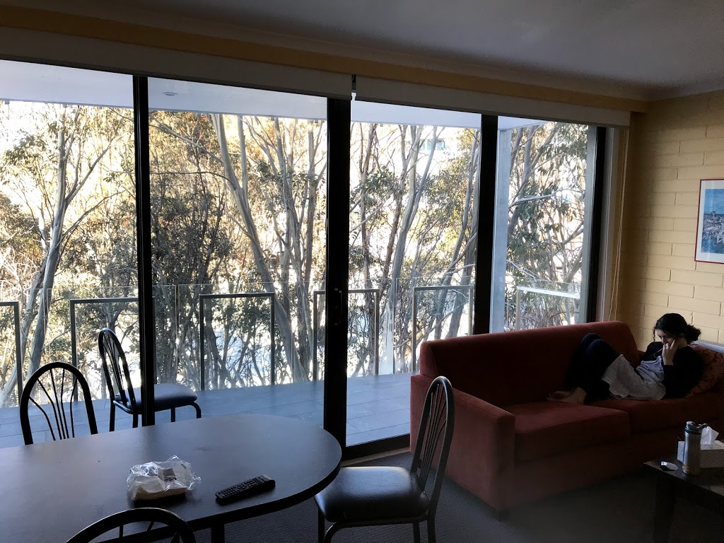 Snow Ski Apartments | lodging | 1 Village Bowl Ct, Falls Creek VIC 3699, Australia | 0357583356 OR +61 3 5758 3356