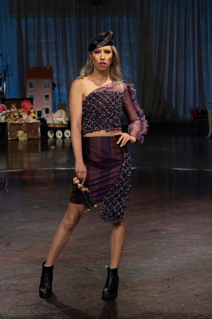 Local Fashion House | 42 Ellendale St, Rowville VIC 3178, Australia | Phone: 0450 363 699
