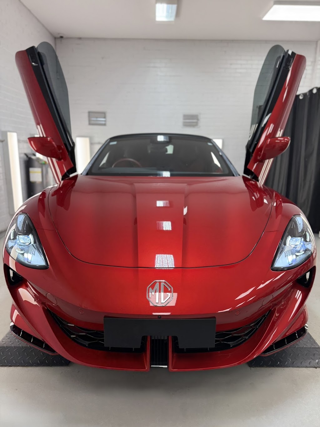 House Of Tint & Paint Protection Film | 6 Richards St, Mitcham VIC 3132, Australia | Phone: 0497 790 343