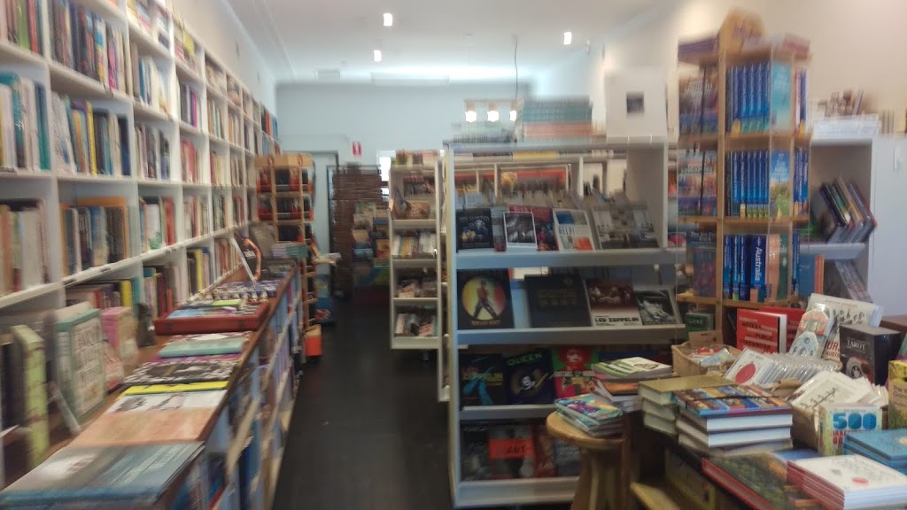 Collaroy Books | book store | 1091 Pittwater Rd, Collaroy NSW 2097, Australia | 0280409518 OR +61 2 8040 9518