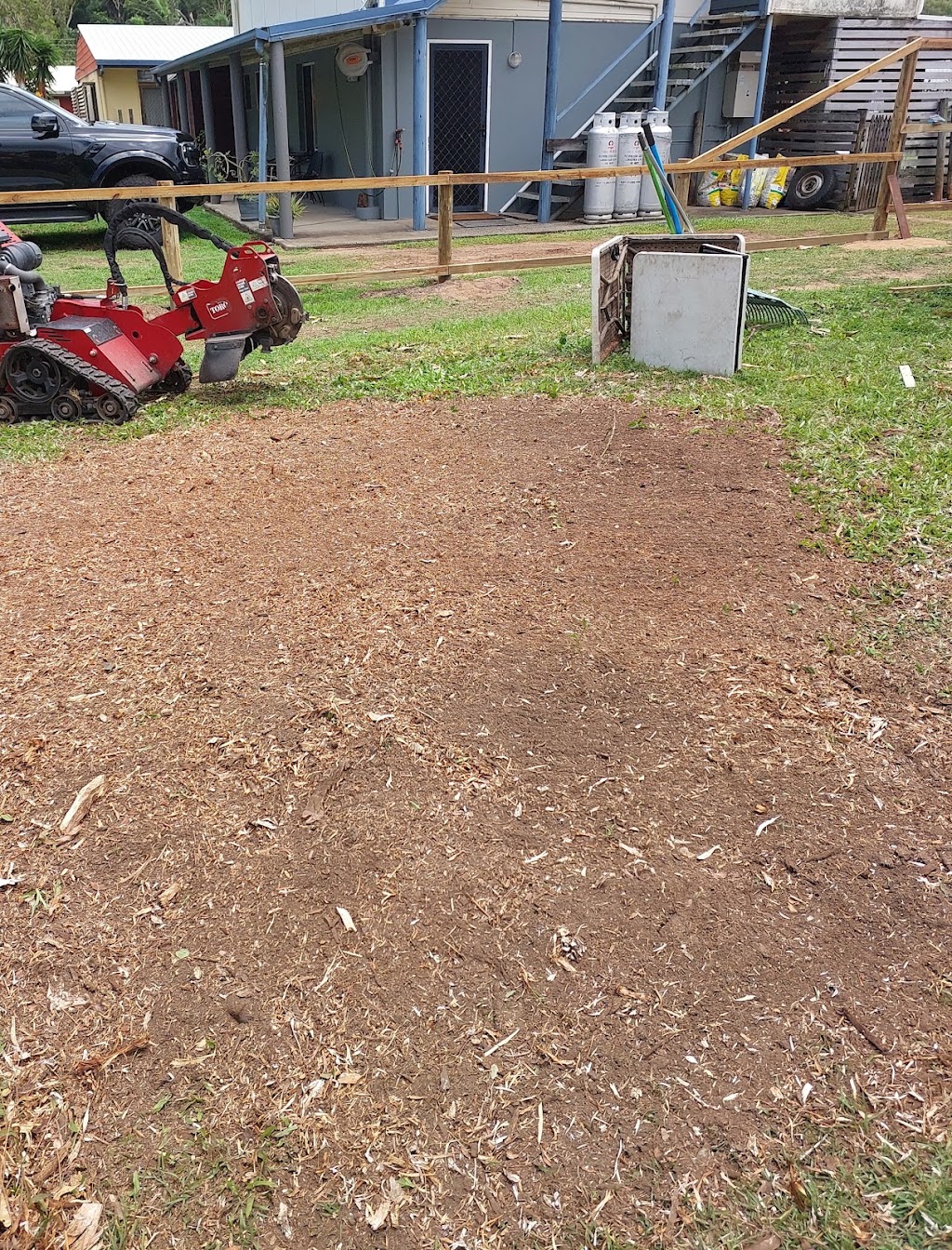 Axemen Stumpgrinding & Lawn Care | 37 McIntyre St, East Mackay QLD 4740, Australia | Phone: 0488 931 506