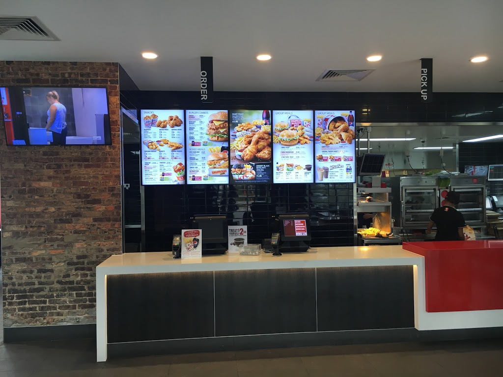 KFC Point Cook | meal takeaway | 108 Boardwalk Blvd, Point Cook VIC 3030, Australia | 0393947020 OR +61 3 9394 7020