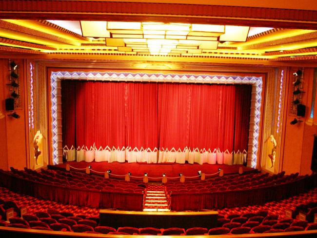 Hayden Orpheum Picture Palace | movie theater | 380 Military Rd, Cremorne NSW 2090, Australia | 0299084344 OR +61 2 9908 4344