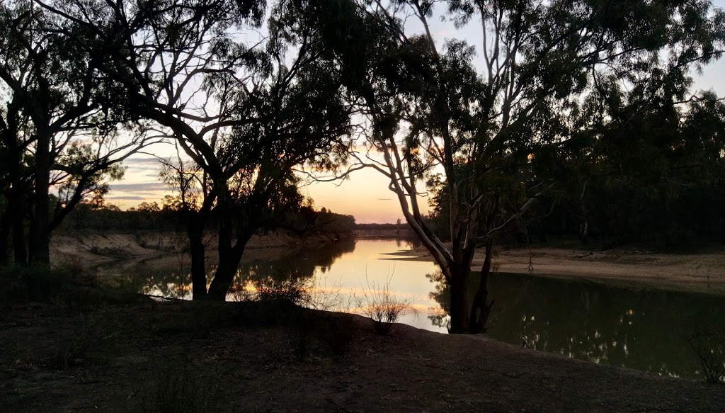 Gadsen Bend Park | park | Darwin Rd, Robinvale Irrigation District Section C VIC 3549, Australia | 131963 OR +61 131963