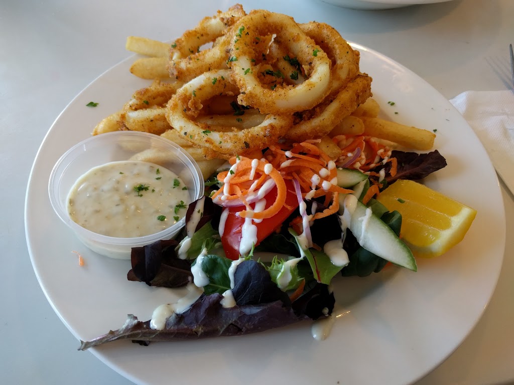 Sedgers Reef Bistro | restaurant | 74 Queens Ln, Iluka NSW 2466, Australia | 0266466119 OR +61 2 6646 6119