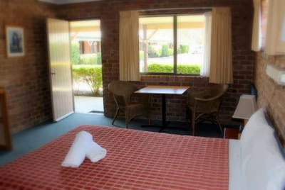 Wondai Colonial Motel | restaurant | 125 Haly St, Wondai QLD 4606, Australia | 0741685633 OR +61 7 4168 5633