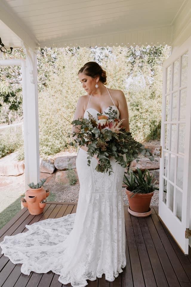 Tyneale Hahn Makeup Artist | 35 Sandpiper Dr, Regency Downs QLD 4341, Australia | Phone: 0421 194 007