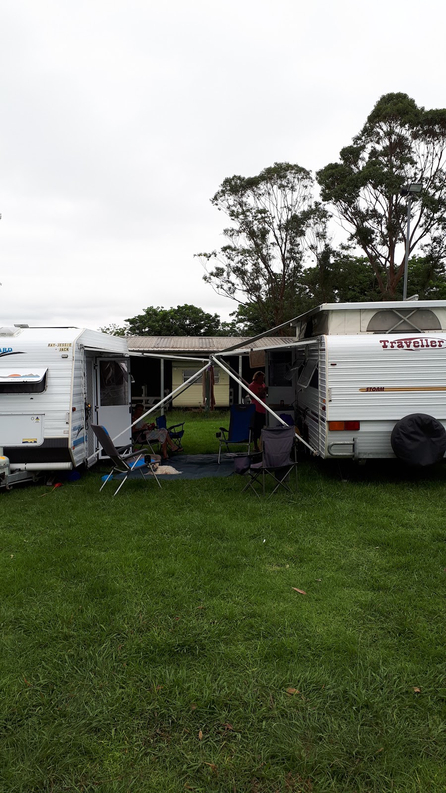 Milton Showground Camping | campground | 107 Croobyar Rd, Milton NSW 2538, Australia | 0429934067 OR +61 429 934 067