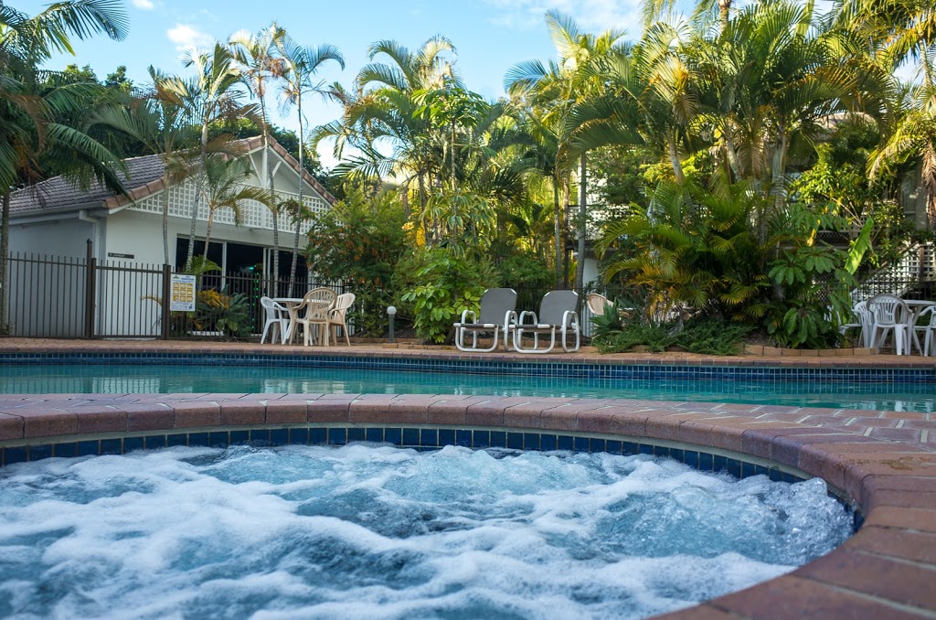 Bay of Palms Resort | lodging | 12 Coolgardie St, Elanora QLD 4221, Australia | 0755983055 OR +61 7 5598 3055