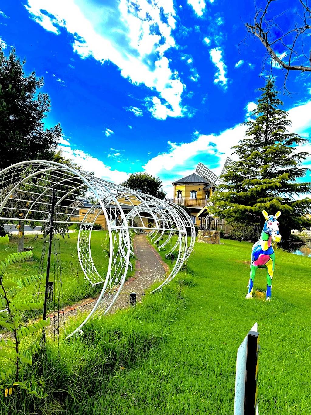 Happy Land Garden Resort | 625 Stephenson Rd, Tambo Upper VIC 3885, Australia | Phone: 0403 343 989