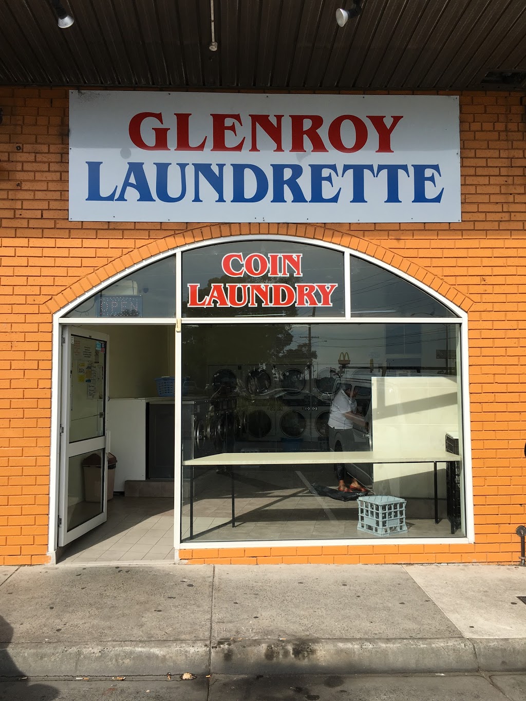 Glenroy Laundrette Pty Ltd | laundry | 2/550-554 Mahoneys Rd, Campbellfield VIC 3061, Australia | 0415098678 OR +61 415 098 678