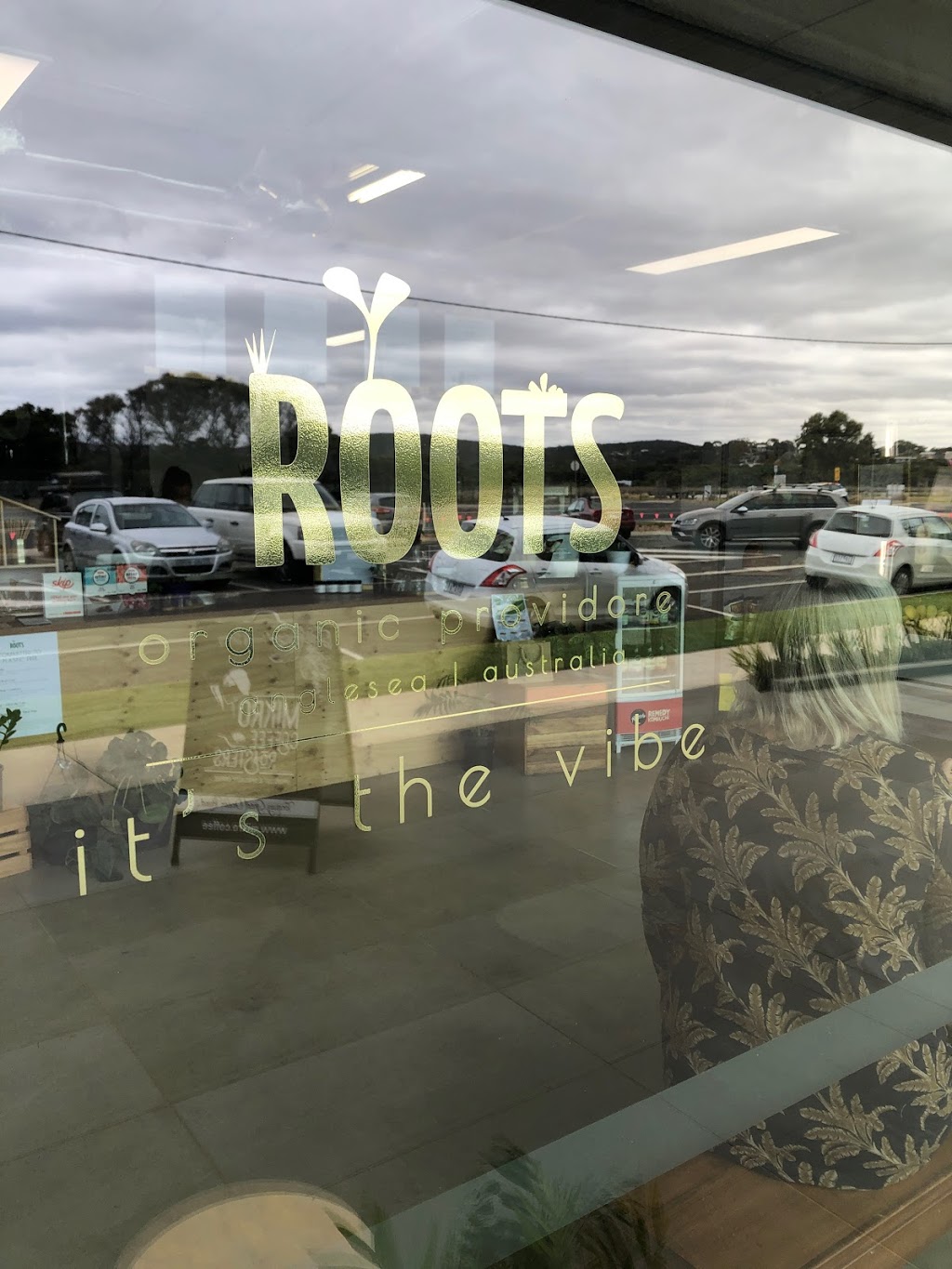 Roots Organic Providore | convenience store | 3/141 Great Ocean Rd, Anglesea VIC 3230, Australia | 0425652225 OR +61 425 652 225