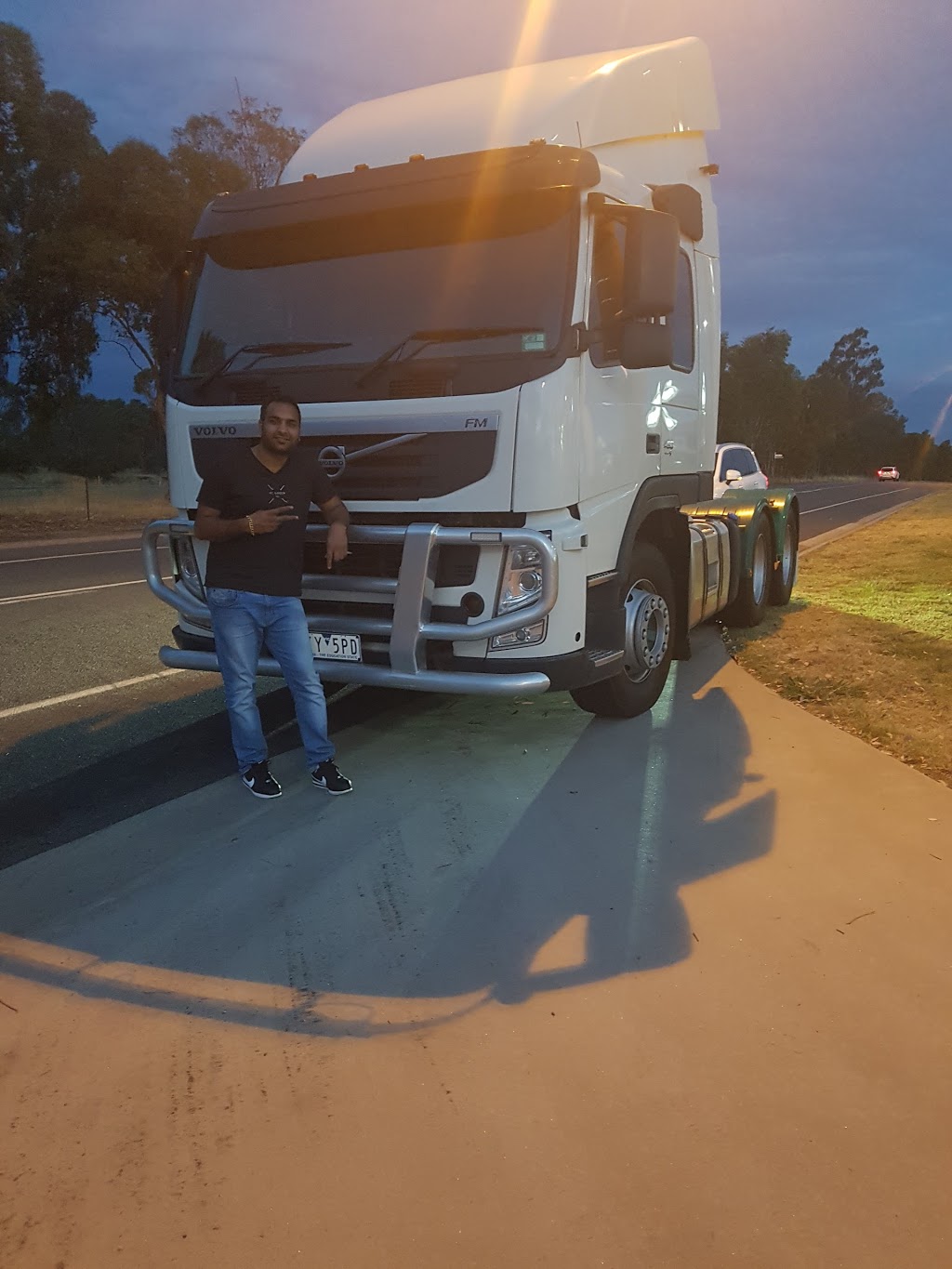 CMV Truck & Bus Albury/Wodonga | car repair | 221 McKoy St, West Wodonga VIC 3690, Australia | 0260421900 OR +61 2 6042 1900