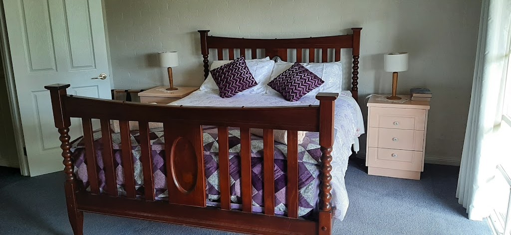Pelycan Landing Country Retreat | 189 Swanpool-Lima Rd, Swanpool VIC 3673, Australia | Phone: 0411 495 922