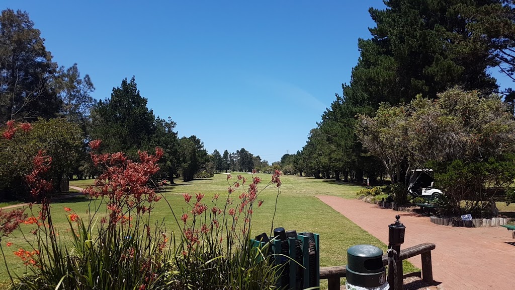 Boomerang Public Golf Course | 167 Old Princes Hwy, Maddens Plains NSW 2508, Australia | Phone: (02) 4294 3434