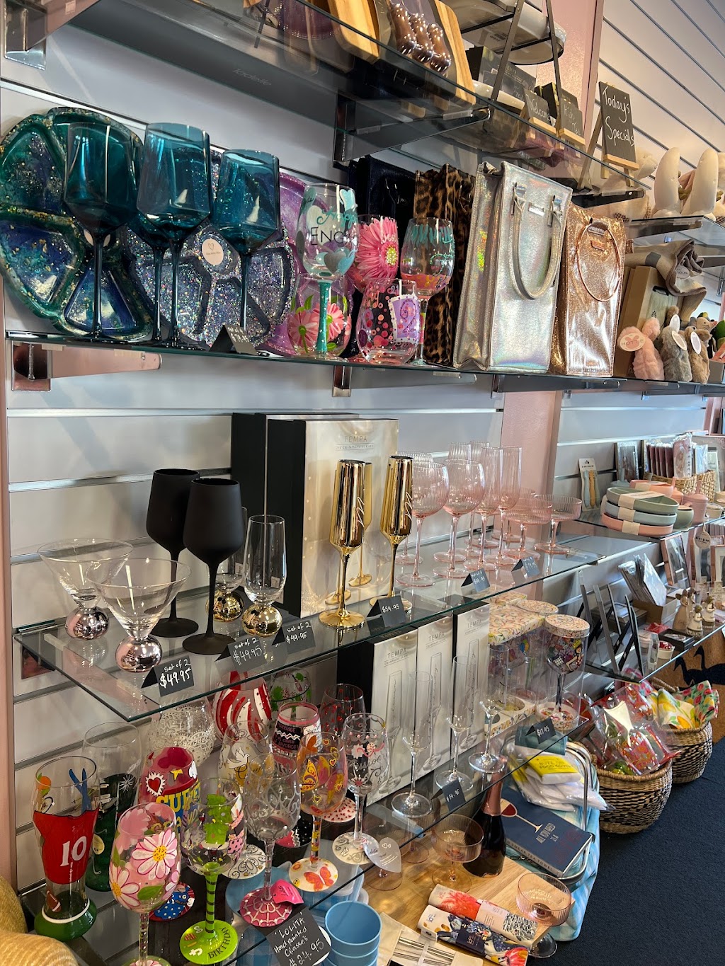 The Corner Gift Store | 96 Mollison St, Kyneton VIC 3444, Australia | Phone: (03) 5423 2473