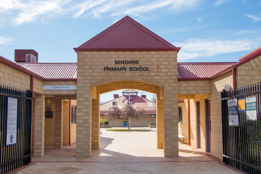 Mindarie Primary School | school | 90 Rothesay Heights, Mindarie WA 6030, Australia | 0894071100 OR +61 8 9407 1100