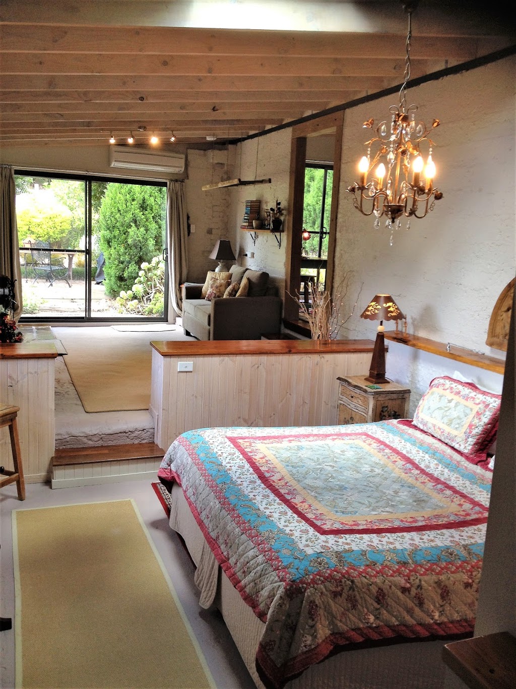 Hills Havens Cottages | 46 East View Ave, Leura NSW 2780, Australia | Phone: 0409 811 182