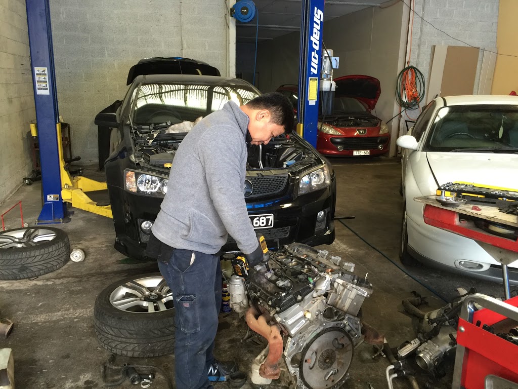 EC Car & Truck Mechanical Shop | car repair | 1 Quarry Rd, Tottenham VIC 3012, Australia | 0435427393 OR +61 435 427 393
