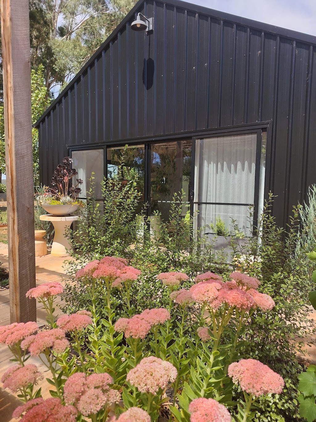 Bonnie Barn | 10 Collins Rd, Glenlyon VIC 3461, Australia | Phone: 0431 625 846 Bonnie Barn | 10 Collins Rd, Glenlyon VIC 3461, Australia | Phone: 0431 625 846