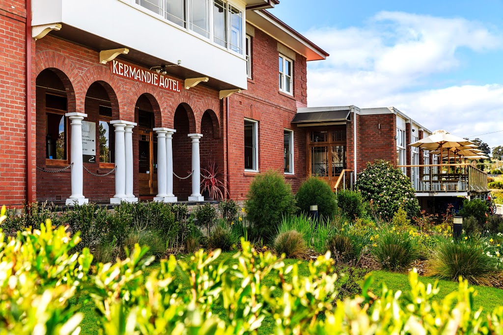 Kermandie Waterfront Hotel | store | 4518 Huon Hwy, Port Huon TAS 7116, Australia | 0362971052 OR +61 3 6297 1052