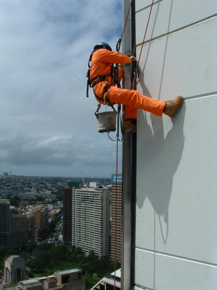 Tradesmen On Rope | 98 Woodlands Rd, Taren Point NSW 2229, Australia | Phone: 0410 552 918