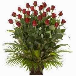 For Roses in Melbourne | florist | 669 Glen Huntly Rd, Caulfield South VIC 3162, Australia | 0407205333 OR +61 407 205 333