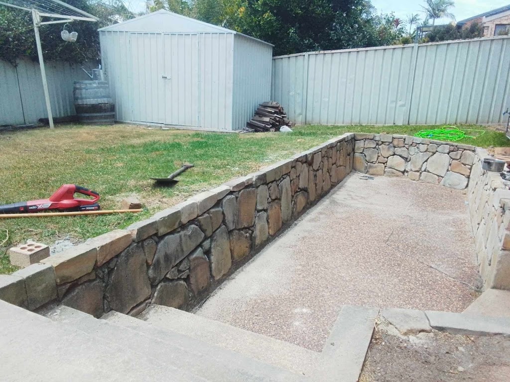 Weedwhizz | 10 Rees James Rd, Raymond Terrace NSW 2324, Australia | Phone: 0482 977 806