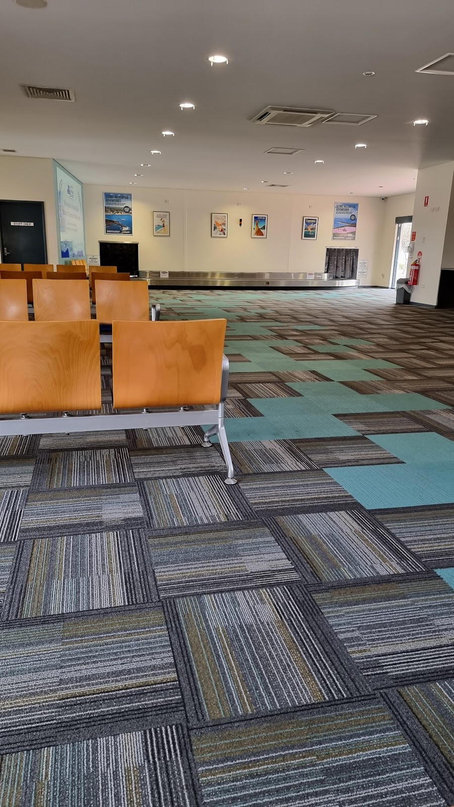 Esperance Airport | Coolgardie Esperance Hwy, Gibson WA 6448, Australia | Phone: 13 17 13