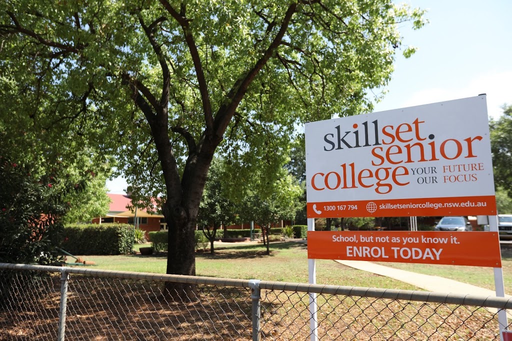 Skillset Senior College | school | 171 Sheraton Rd, Dubbo NSW 2830, Australia | 0429074378 OR +61 429 074 378