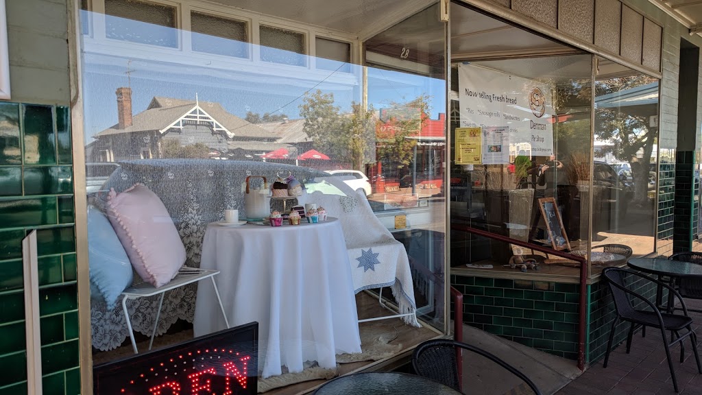 Denman Pie Shop | 28 Ogilvie St, Denman NSW 2328, Australia | Phone: (02) 6547 2008