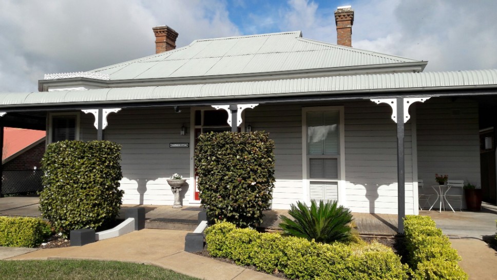 Courthouse Cottage | lodging | 158 De Boos St, Temora NSW 2666, Australia | 0269781911 OR +61 2 6978 1911