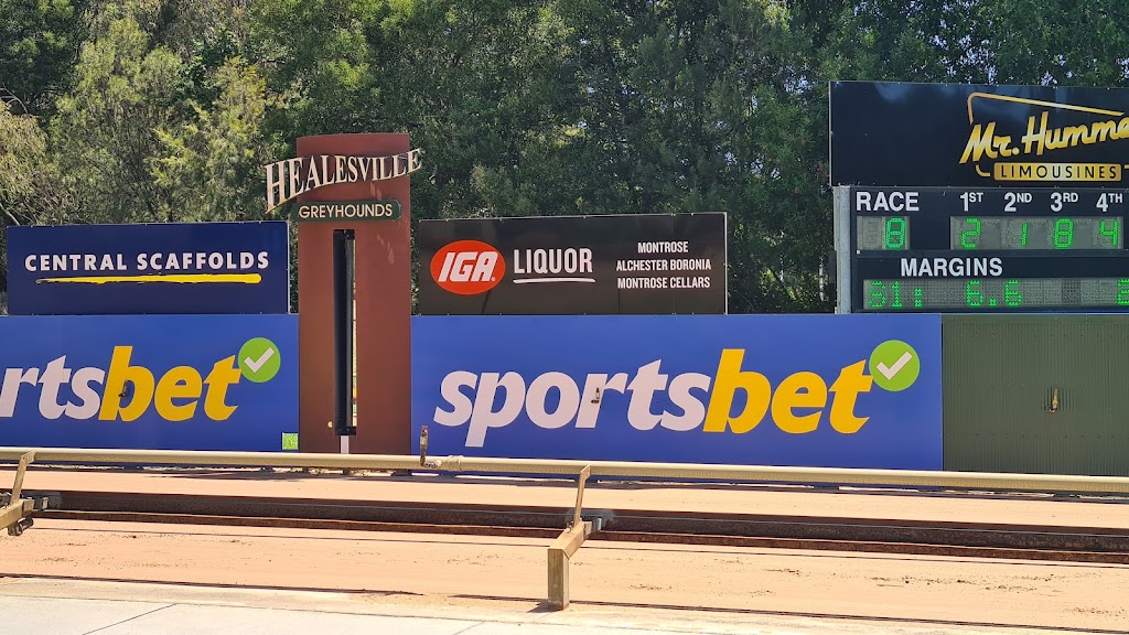 Healesville Greyhounds | 263 Don Rd, Healesville VIC 3777, Australia | Phone: (03) 5962 2420