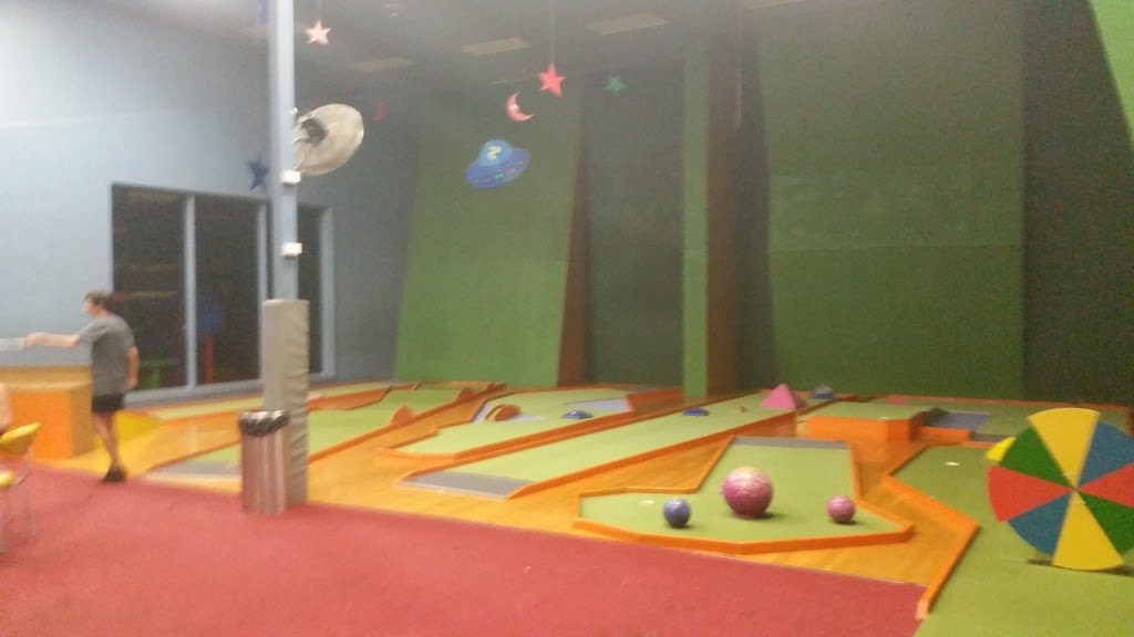 The Planet | bowling alley | 69 Progress Dr, Nightcliff NT 0810, Australia | 0889854416 OR +61 8 8985 4416