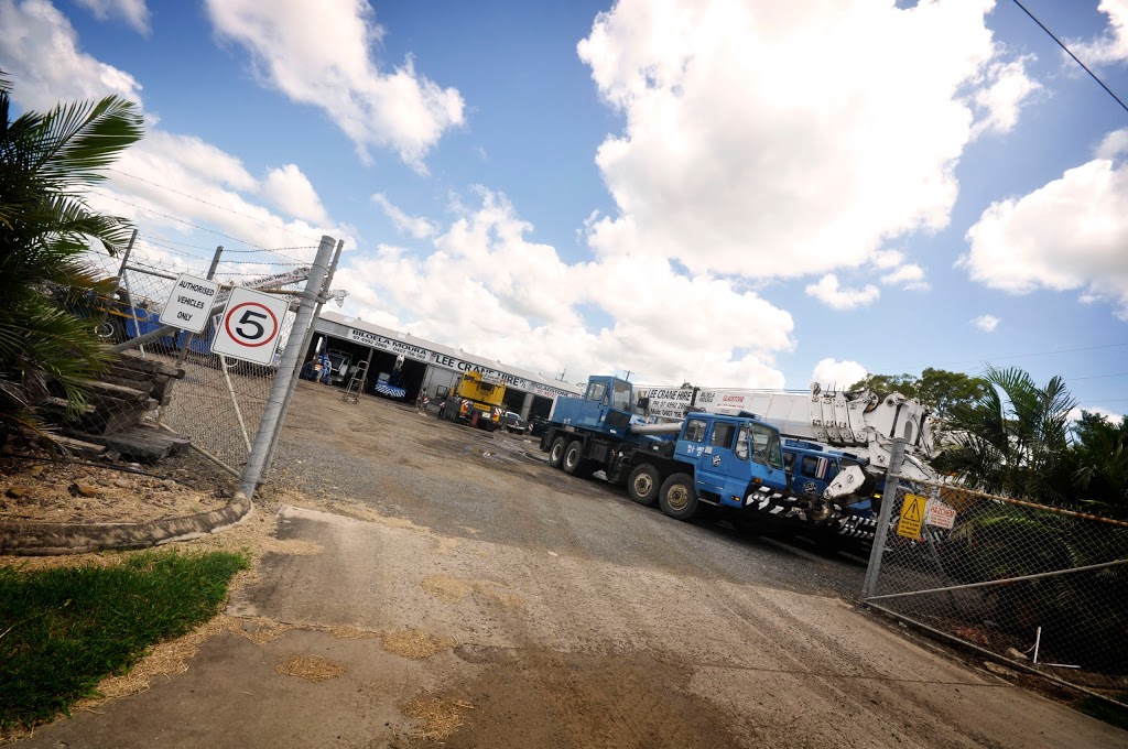 Lee Crane Hire |  | 49-51 Dawson Hwy, Biloela QLD 4715, Australia | 0749922866 OR +61 7 4992 2866