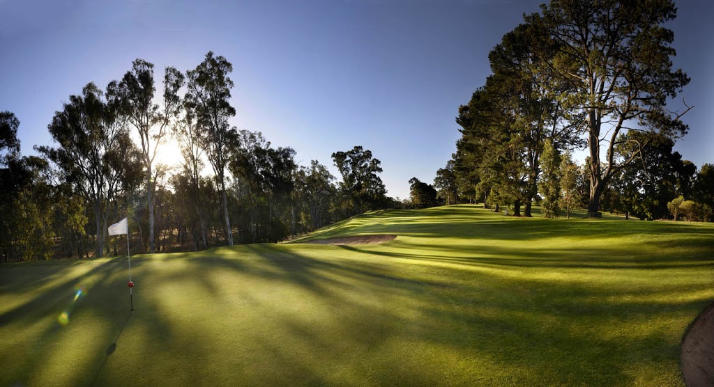 Shepparton Golf Club | lodging | 15 Golf Dr, Shepparton VIC 3630, Australia | 0358212717 OR +61 3 5821 2717