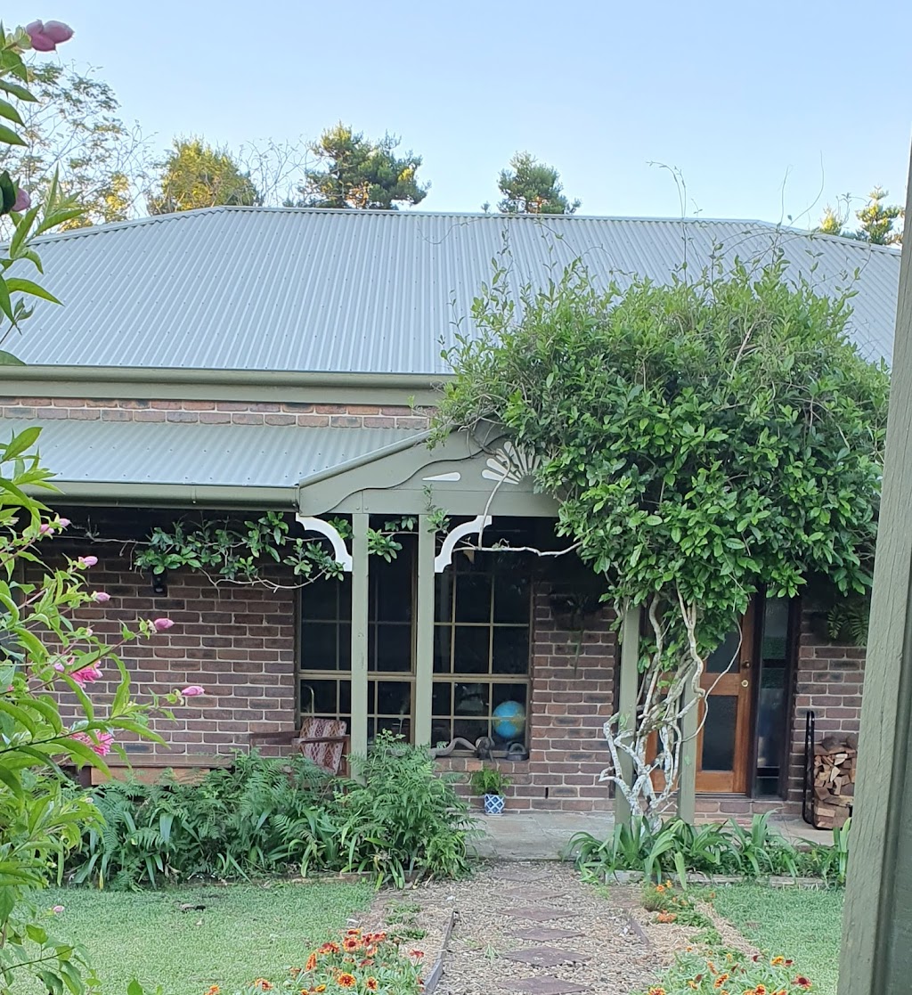 Grassmere Cottage on Beechmont | 2 Willow Ct, Beechmont QLD 4211, Australia | Phone: 0428 127 178