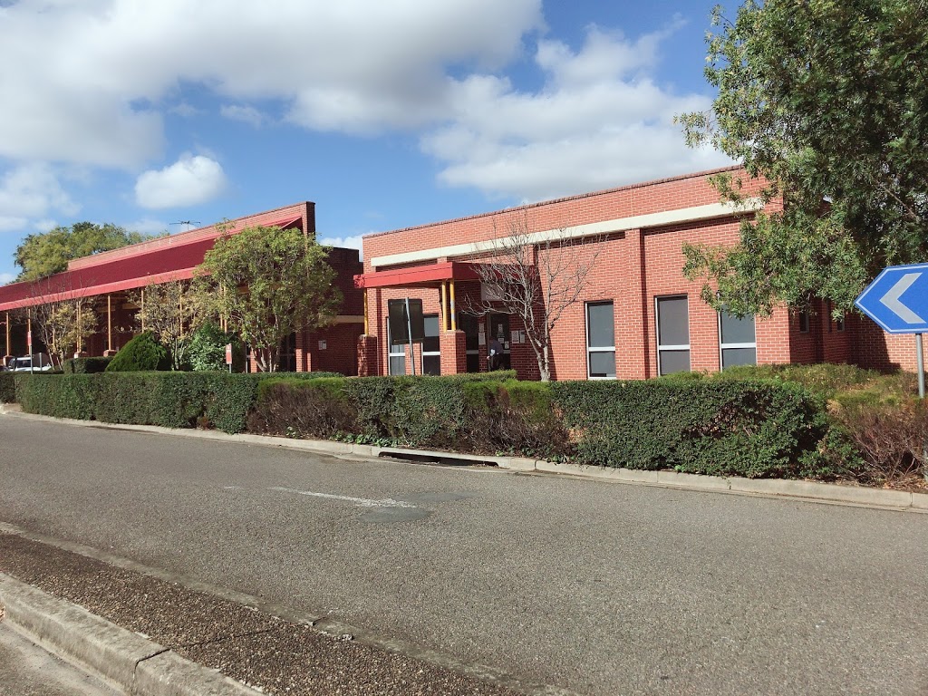 Prairiewood Community Health Centre | health | Fairfield Hospital Campus, Polding St & Prairie Vale Rd, Prairiewood NSW 2176, Australia | 0296168169 OR +61 2 9616 8169