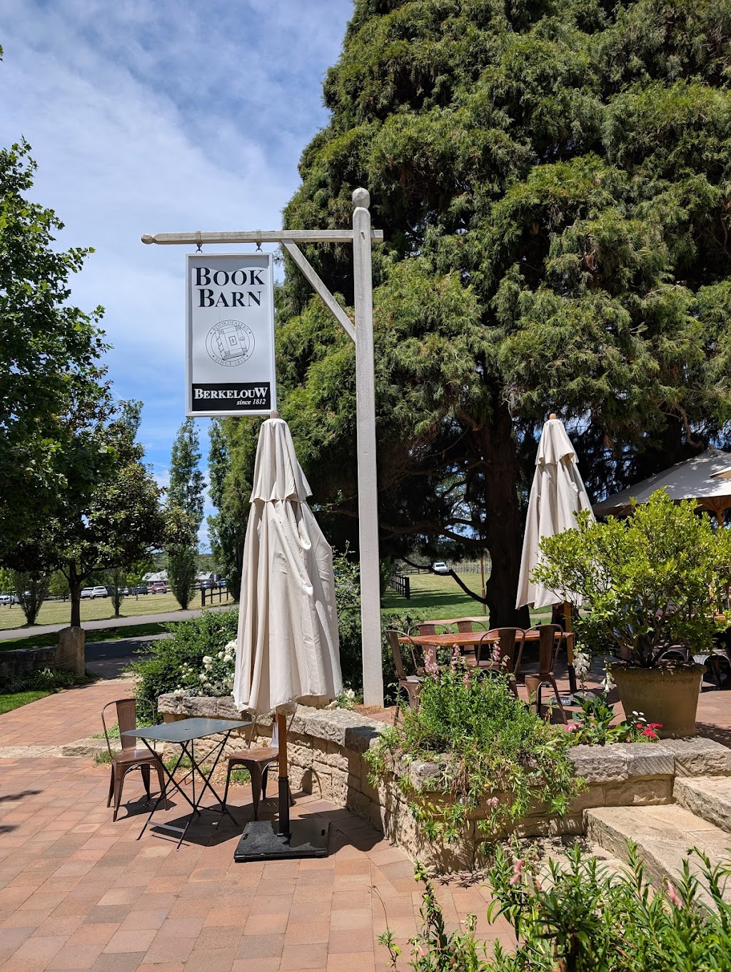 Berkelouw Book Barn | 3020 Old Hume Hwy, Berrima NSW 2577, Australia | Phone: (02) 4868 8788