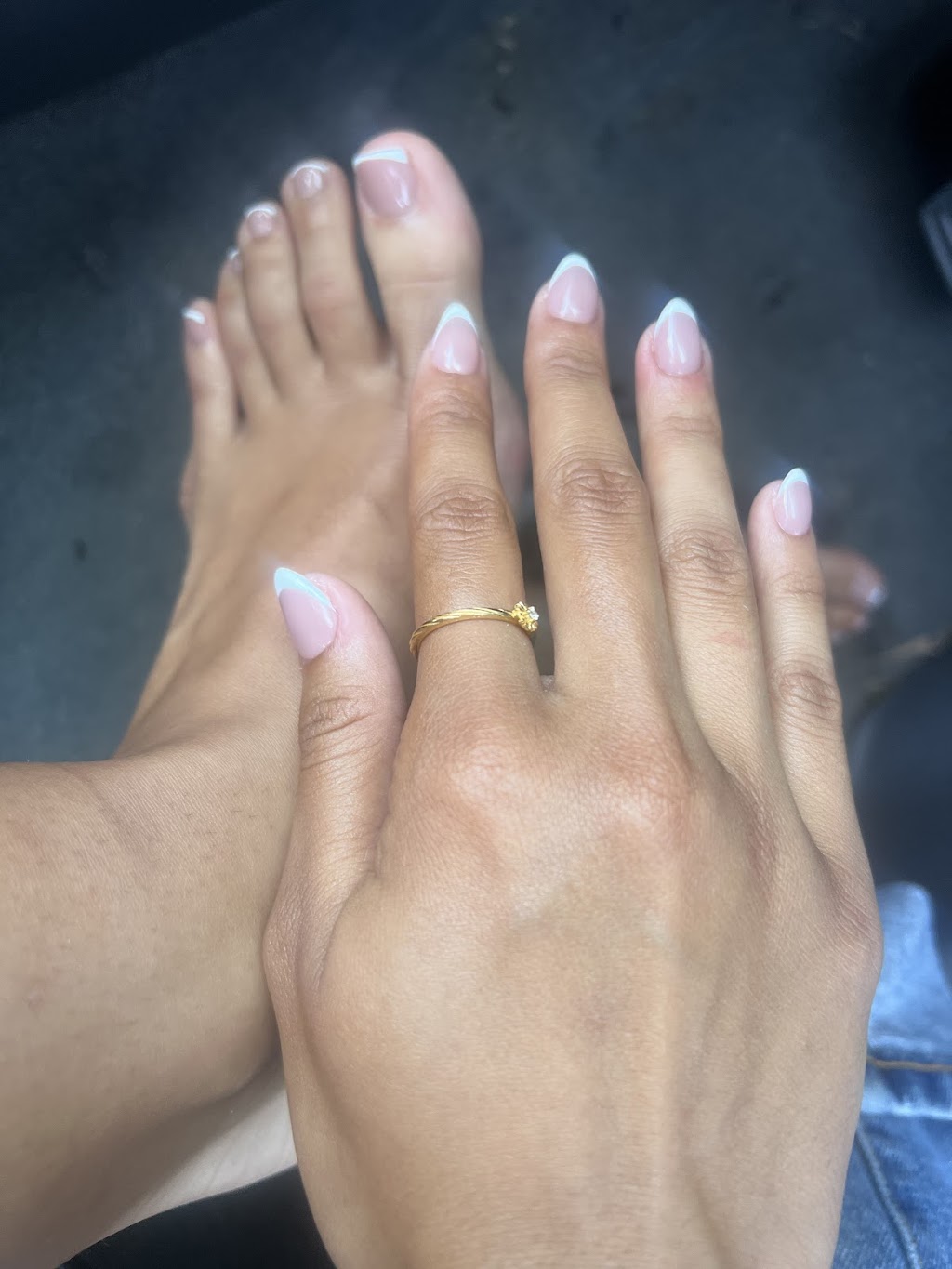 Painted by Ek. | Pincally Cres, Ormeau QLD 4208, Australia | Phone: 0432 471 654