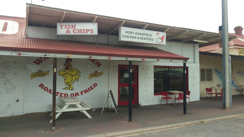 Port Wakefield Chicken & Seafood Takeaway | meal takeaway | 1/1 Edward St, Port Wakefield SA 5550, Australia | 0888671400 OR +61 8 8867 1400
