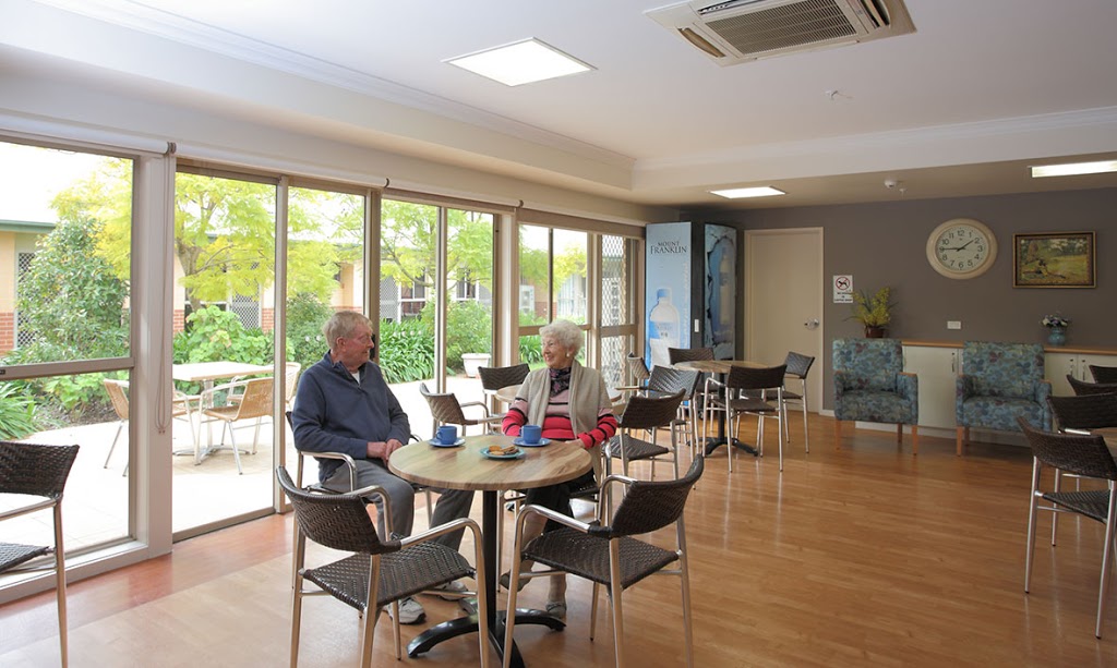Southern Cross Care Karinya Residential Aged Care | health | 127 Guy St, Corowa NSW 2646, Australia | 1800632314 OR +61 1800 632 314