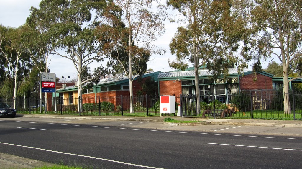 Mill Park Secondary College Middle Years Campus | 25 Moorhead Dr, Mill Park VIC 3082, Australia | Phone: (03) 9407 9700