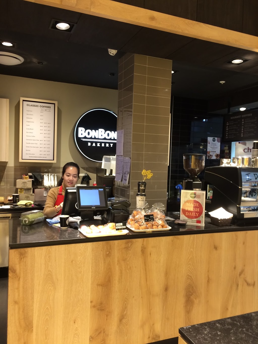 Bonbons Bakery | Shop SP133 Carlingford Court Shopping Centre Cnr Pennant Hills and, Carlingford Rd, Carlingford NSW 2118, Australia | Phone: (02) 9873 6515