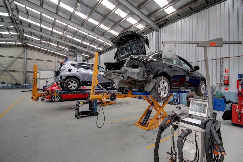 J.V. Crash Repairs PTY LTD | car repair | 197 Cormack Rd, Wingfield SA 5013, Australia | 0882628400 OR +61 8 8262 8400
