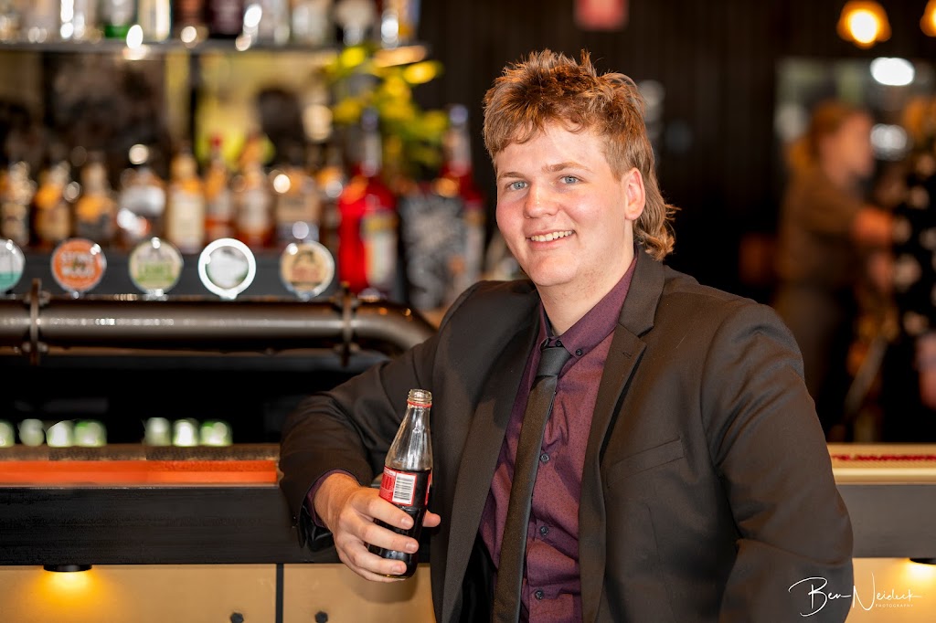 Ben Neideck Photography | 17 Belmore Dr, Withcott QLD 4352, Australia | Phone: 0409 342 643