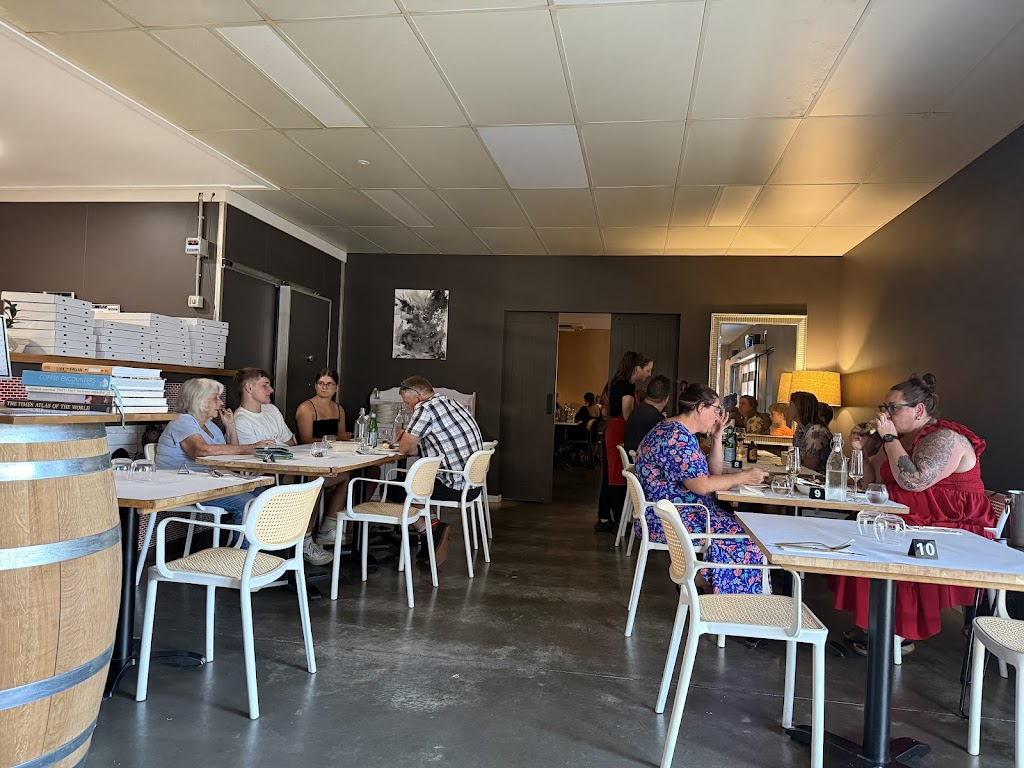 Jonnys Italian | Suite B/100 High St, Greta NSW 2334, Australia | Phone: 0429 694 885